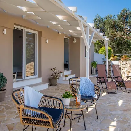 Paxos Couple House By Konnect